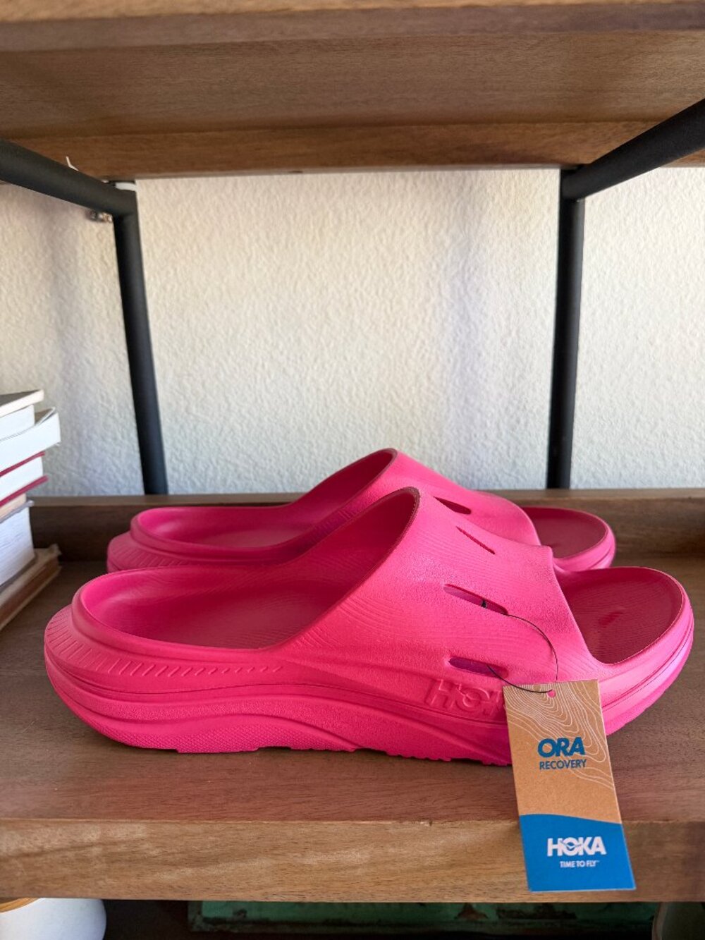 HOKA Ora Recovery Slide 3 sandals in Raspberry NWT M12/W14